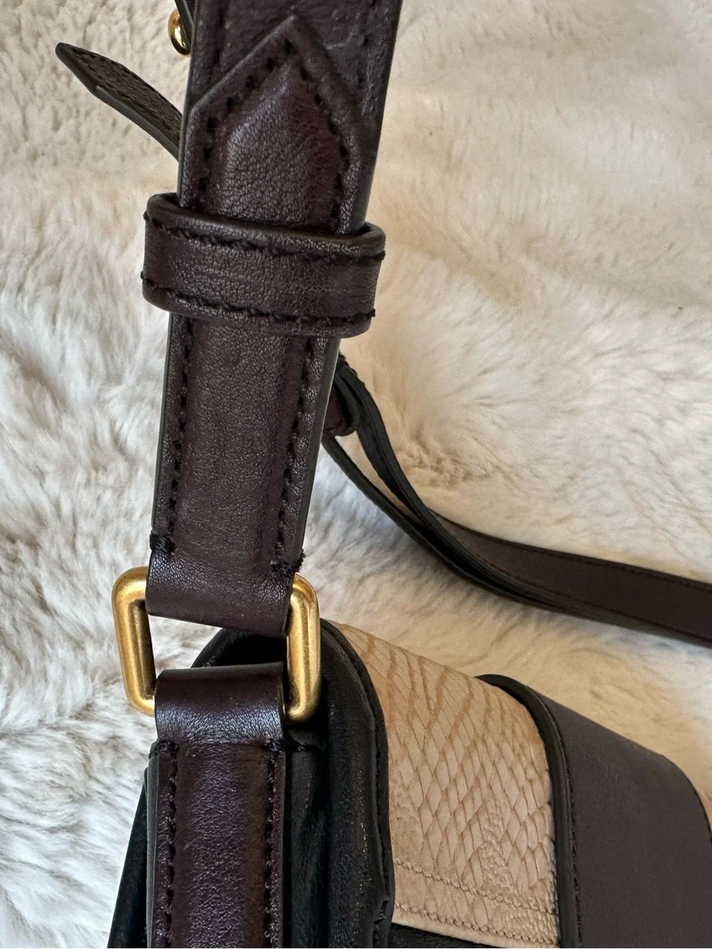 Marc Jacobs Leather Crossbody. Great condition